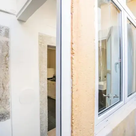 Guestready - Near Botanical Garden Of * Лиссабон